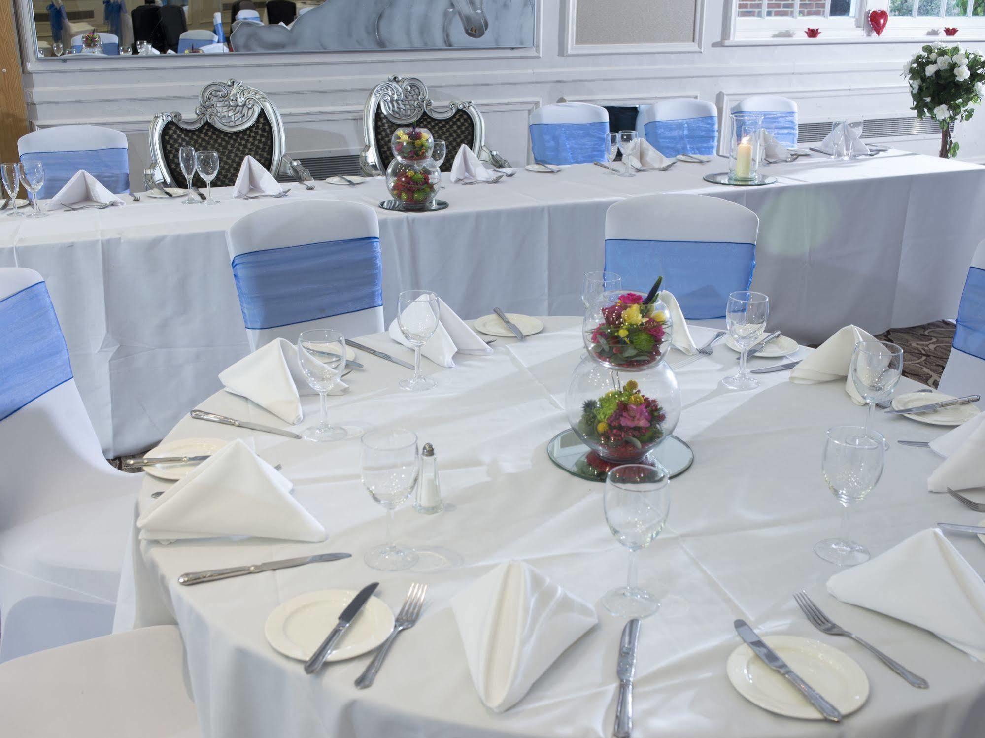 The Spread Eagle Hotel Thame Esterno foto