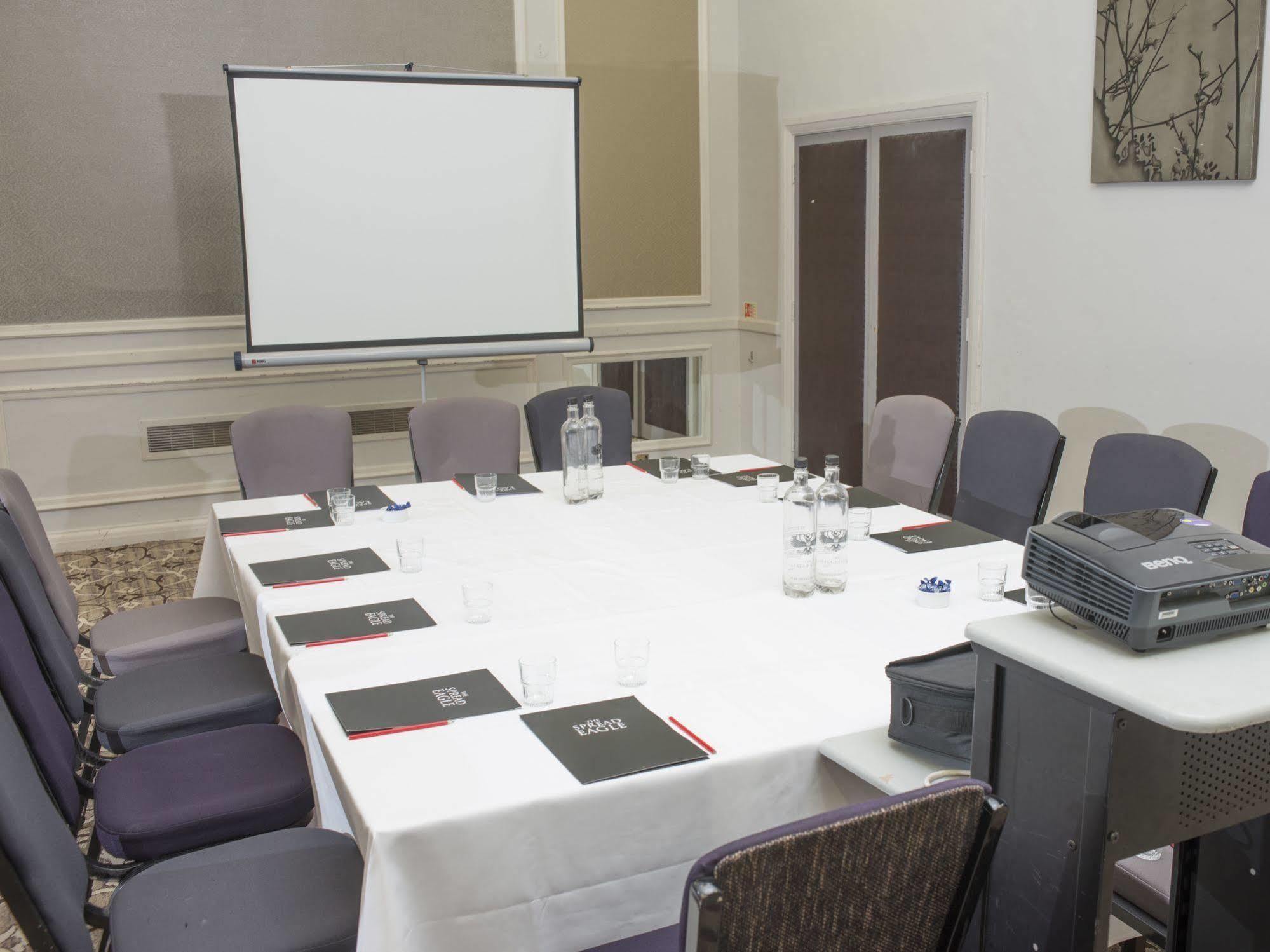The Spread Eagle Hotel Thame Esterno foto