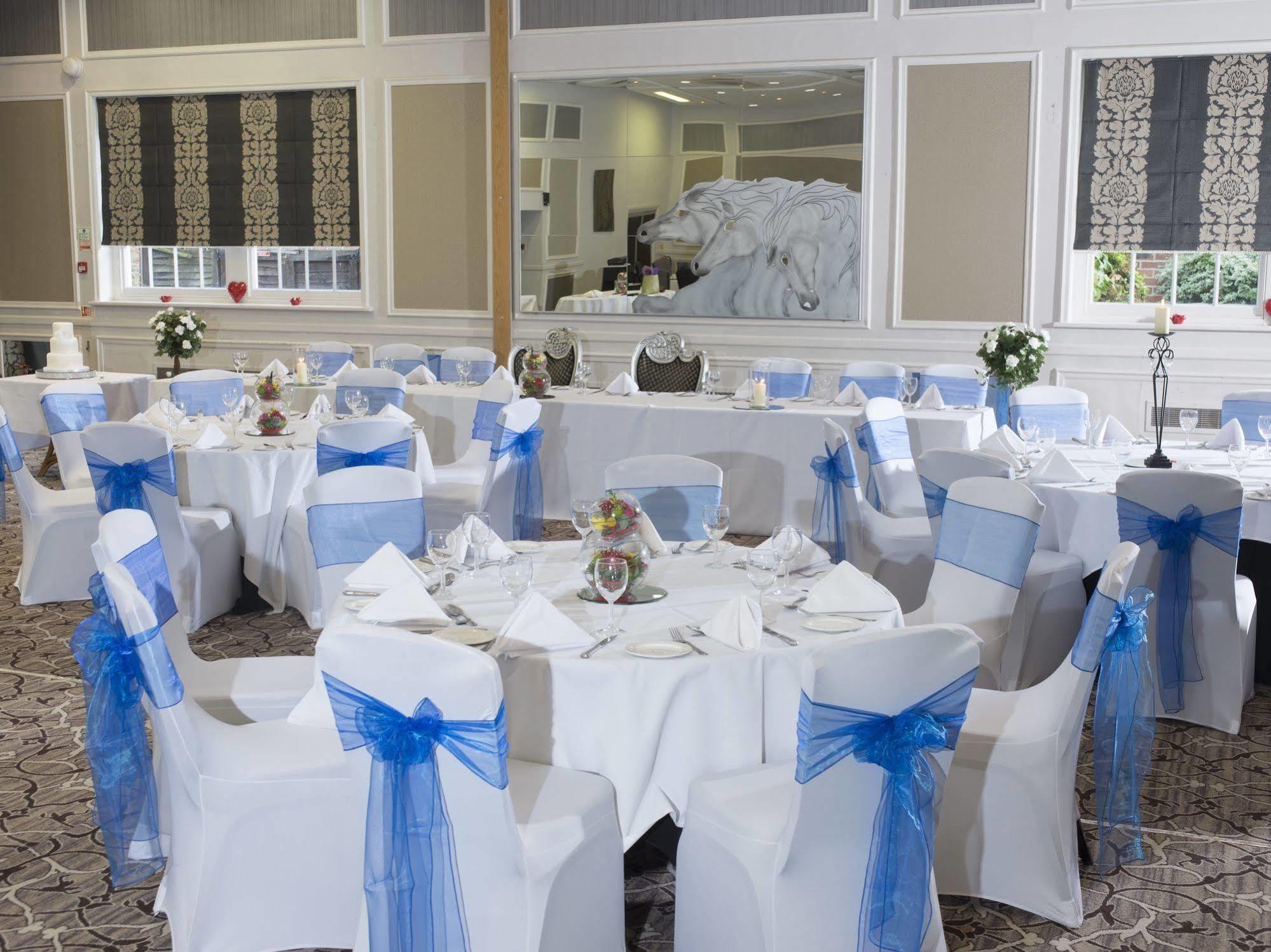 The Spread Eagle Hotel Thame Esterno foto